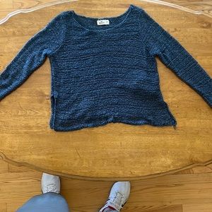 Hollister Girls Medium Blue Crop Sweter
